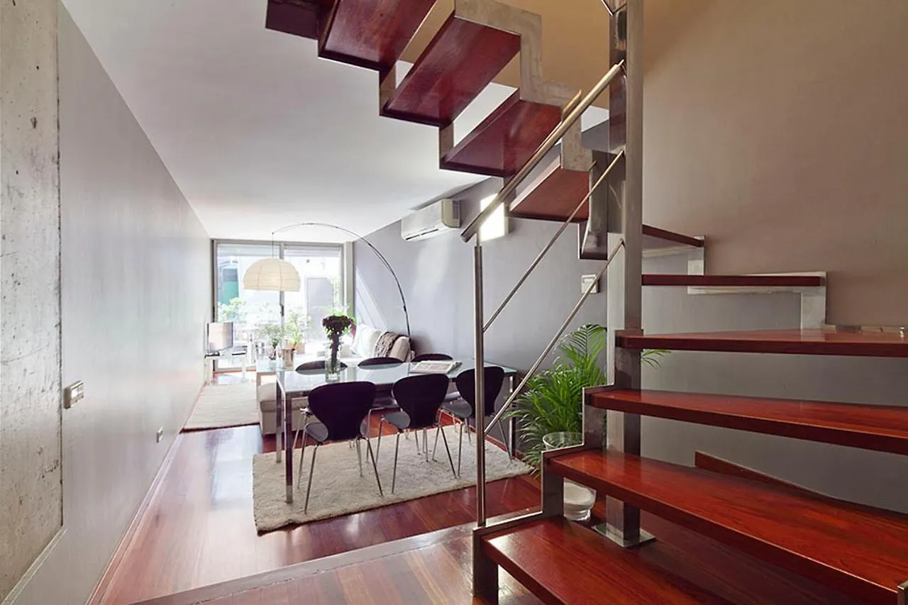 Apartment Mid-Term Rentals In Barcelona With Swimming Pool Spain