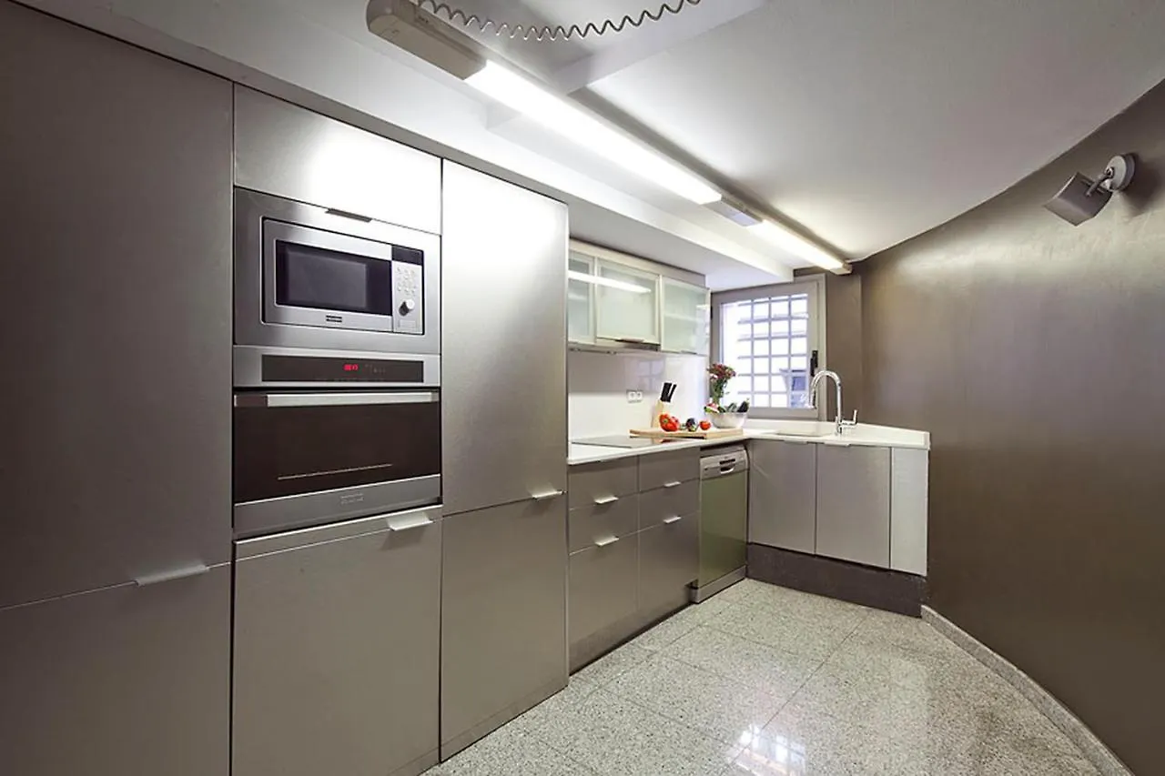 Mid-Term Rentals In Barcelona With Swimming Pool 0*,  Spain